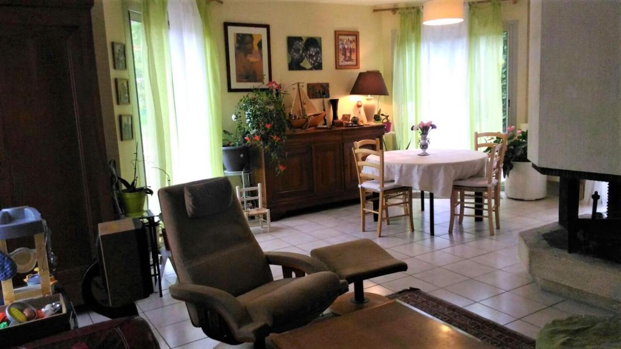 Maison La Chapelle Bed & Breakfast ภายนอก รูปภาพ